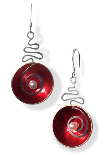 Hypnotic Earrings (Red with Pearl)