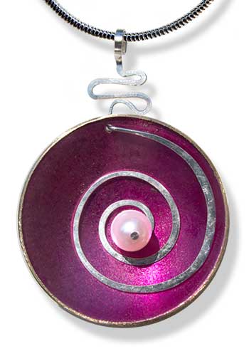 Hypnotic Pendant (Fuchsia with Pearl)