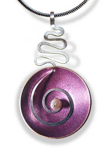 Hypnotic Pendant (Purple with Pearl)