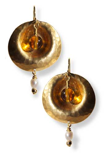 Tympani Earrings (Amber-Pearl)