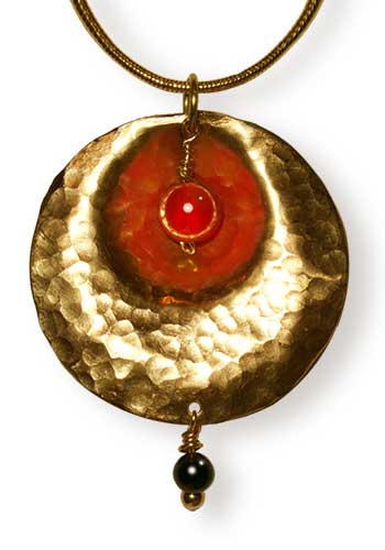 Tympani Pendant (Carnelian-Onyx)