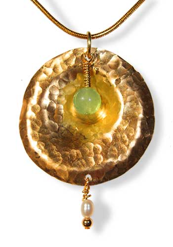 Tympani Pendant (Jade-Pearl)