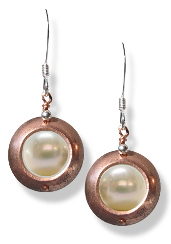 Origins Earrings (Pearl)